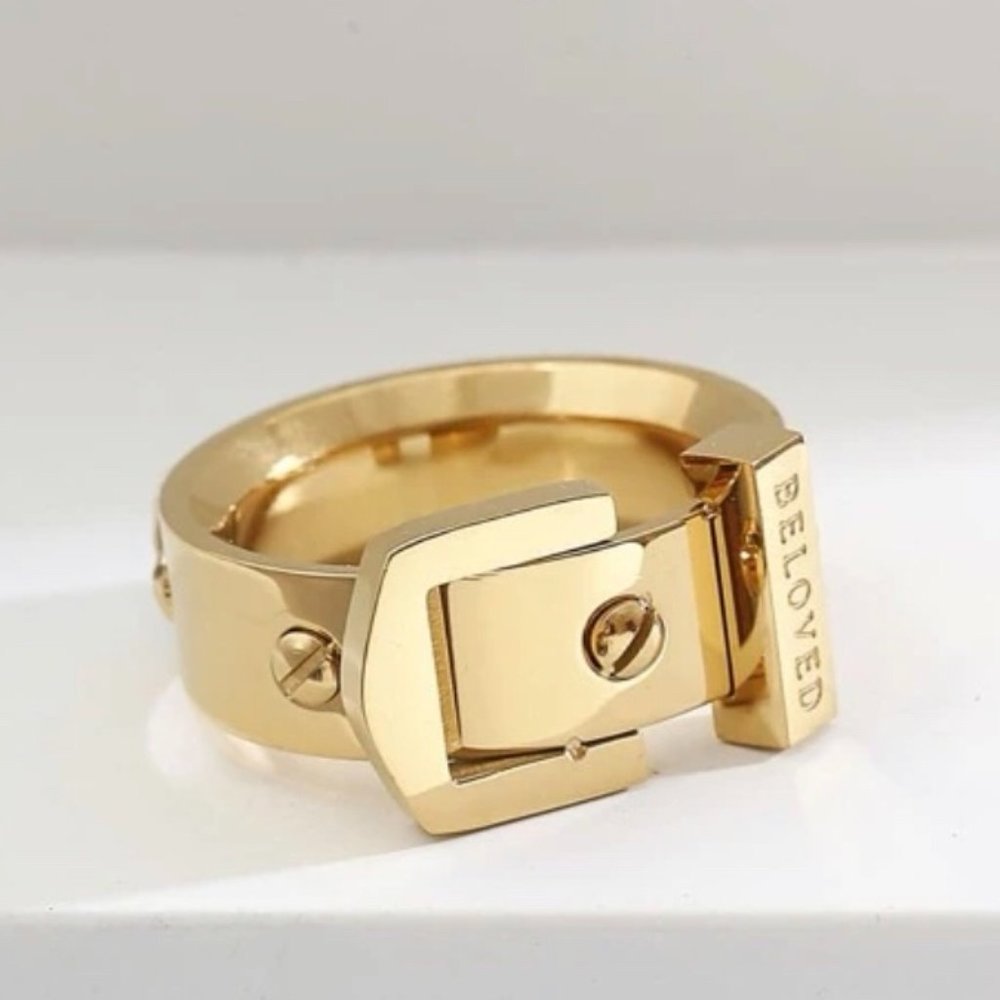 14K Gold Plated Buckle Desing Ring / Size 8